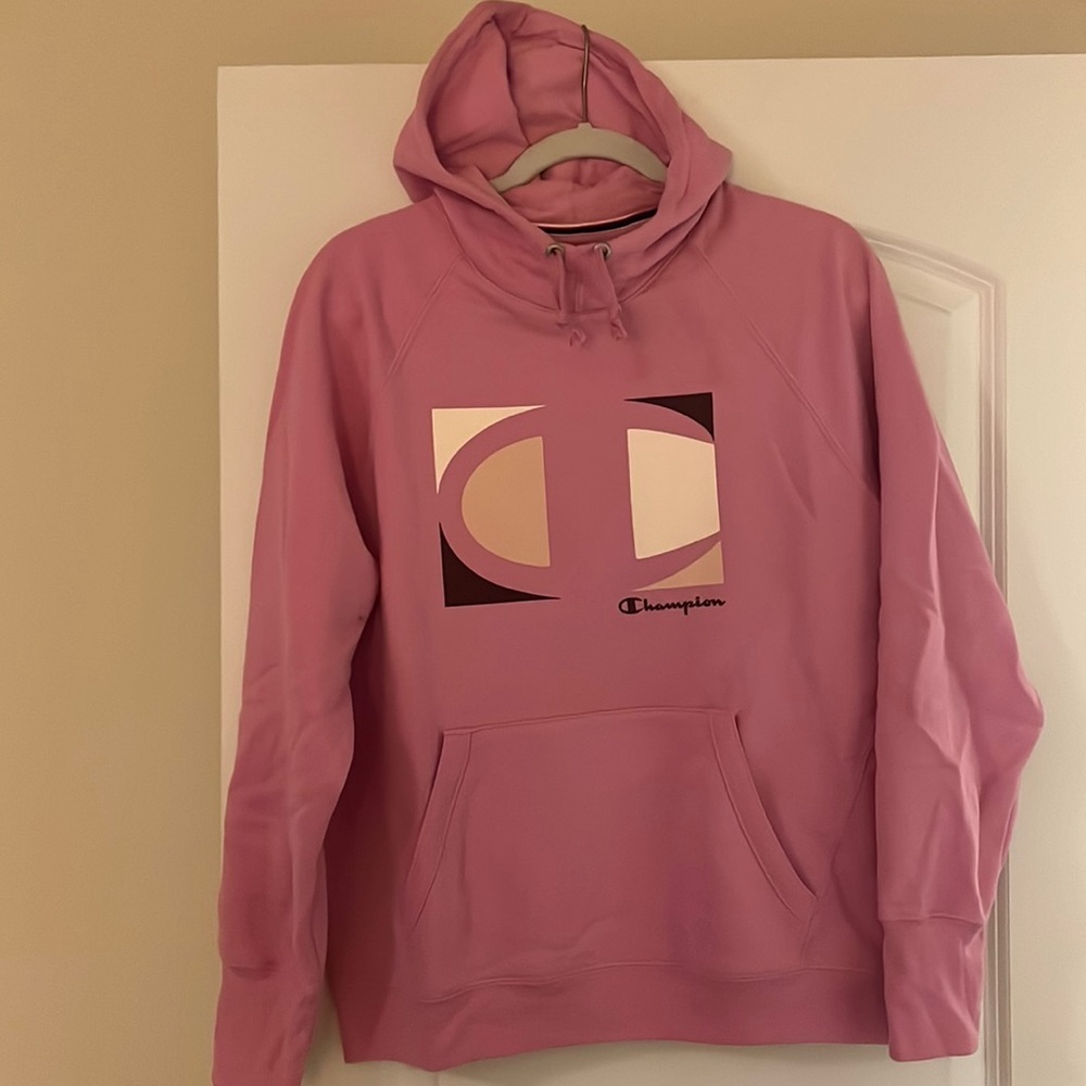 Champion women’s pinkish purple hoodie. Large